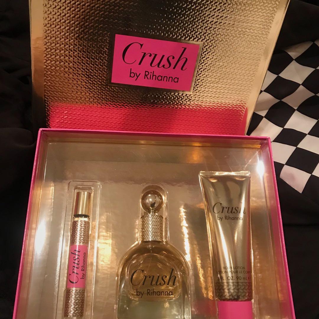 Perfume crush by rihanna clearance