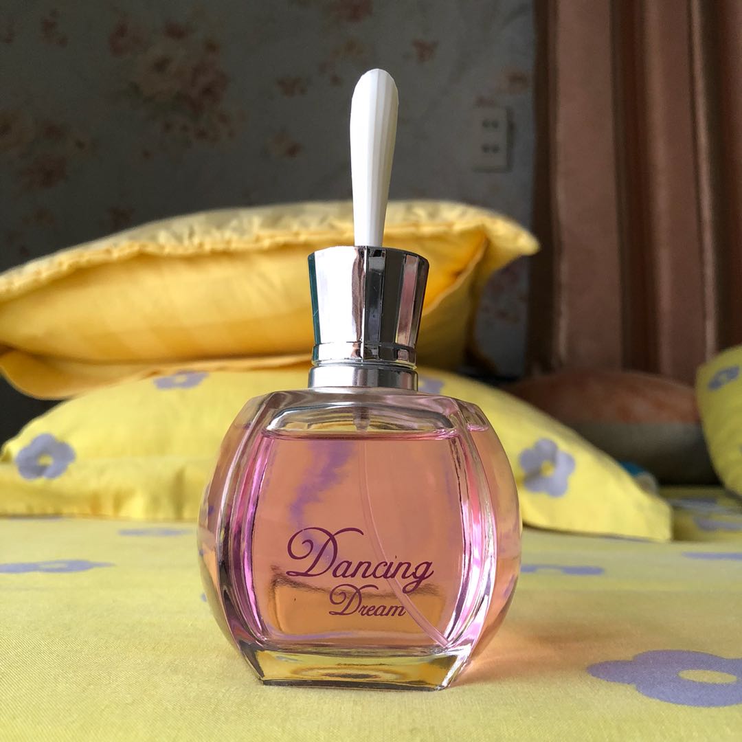 Dancing dream top perfume