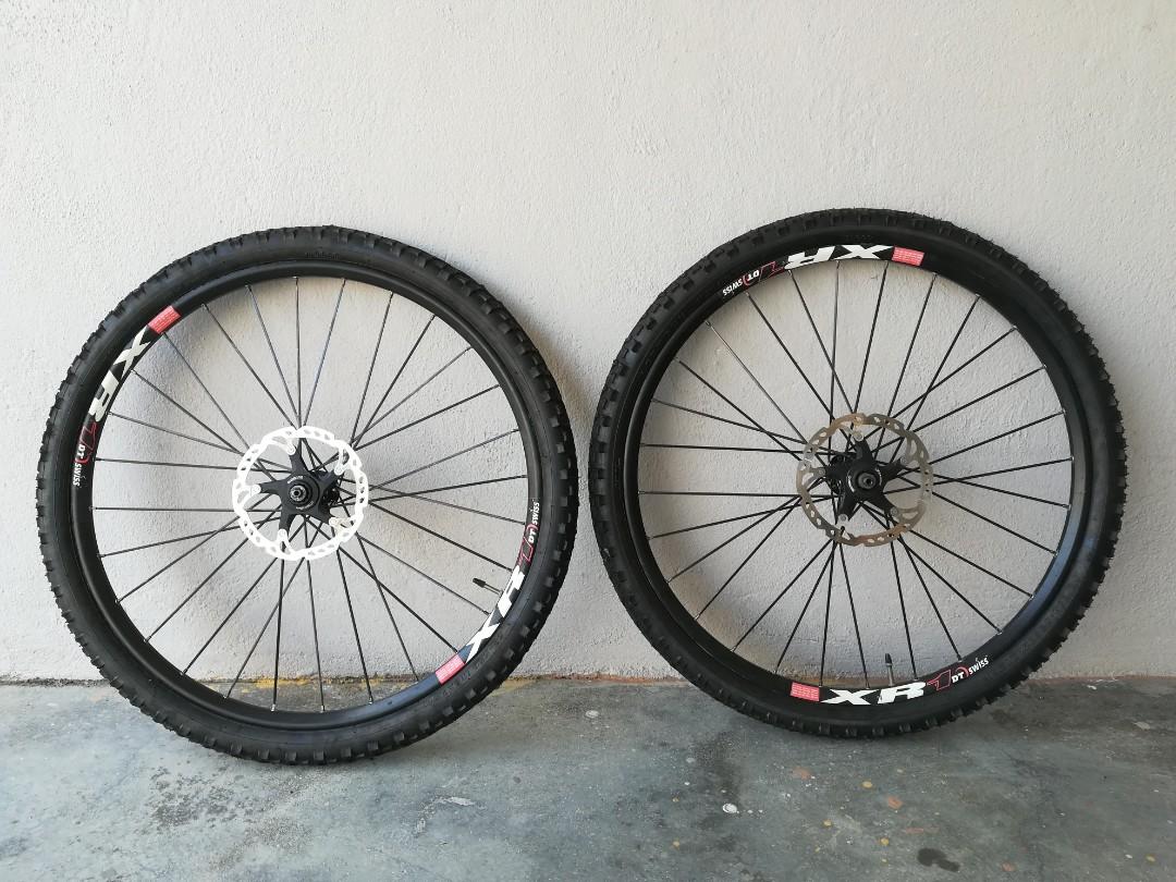 Egypte dorst laag DT Swiss XR1 26" wheel set c/w disc rotor & 26x1.95 tyres., Sports  Equipment, Bicycles & Parts, Bicycles on Carousell