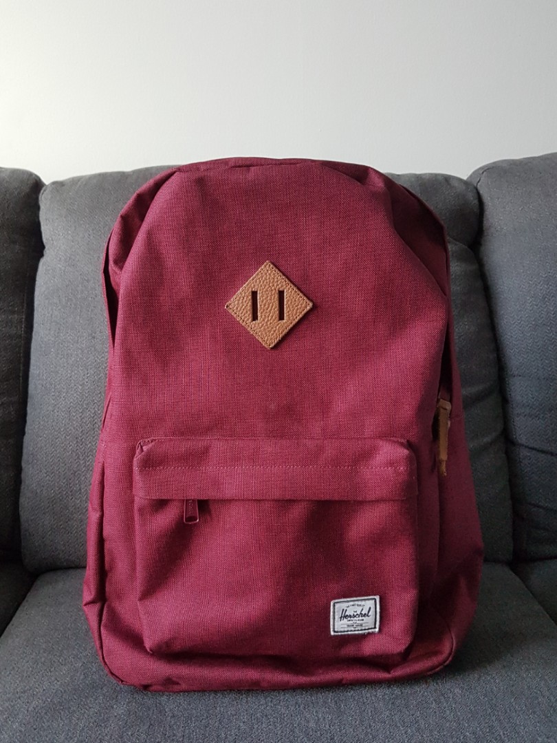 Herschel Heritage Backpack Maroon, Fesyen Pria, Tas & Dompet , Ransel di Carousell