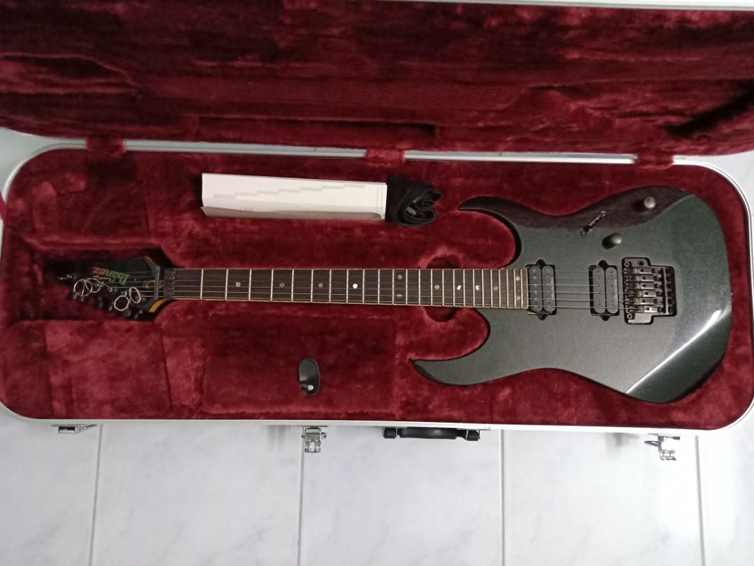 Ibanez Prestige SRG 2520 with Hardcase, Hobbies & Toys, Music