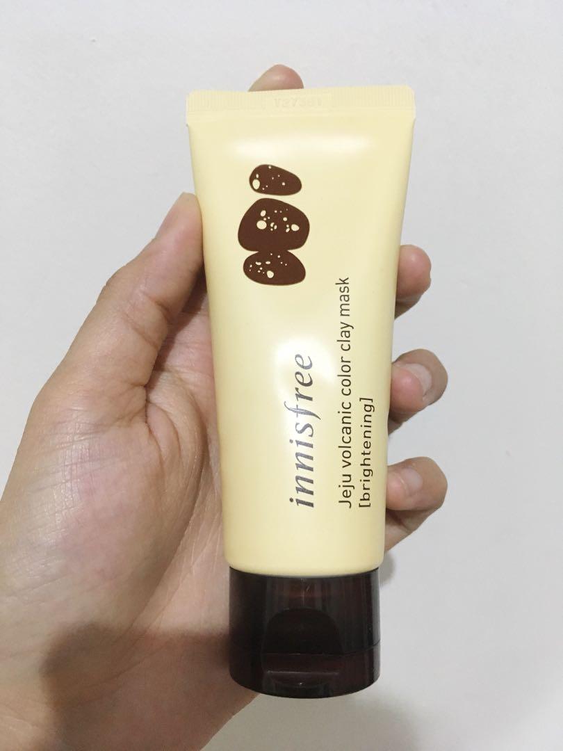 Innisfree Jeju Volcanic Color Clay Mask Masker Kuning Brightening Mencerahkan Kesehatan Kecantikan Kulit Sabun Tubuh Di Carousell