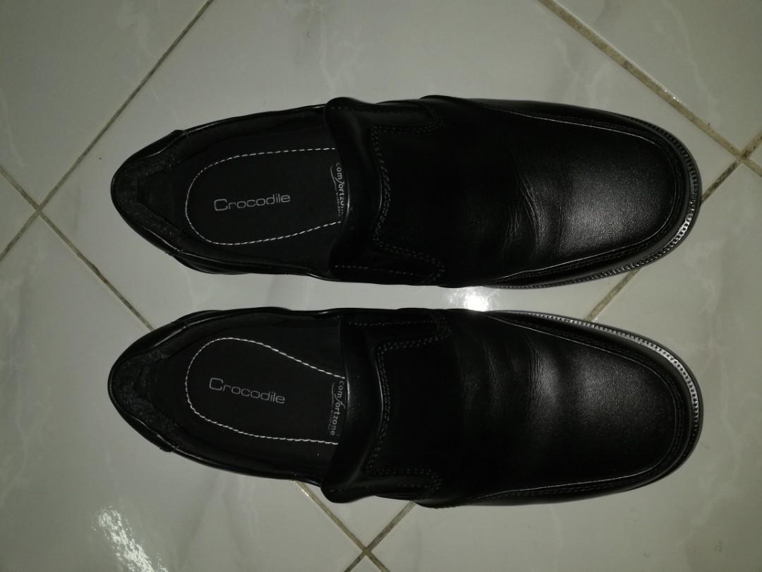 Crocodile clearance shoes aeon