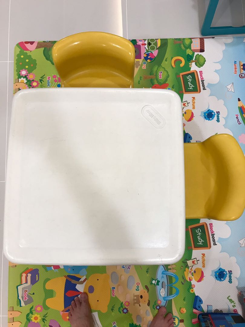 Little Tikes Table And 2 Chairs Original Study Dining Eat Baby Read Balcony Kids Children Toys