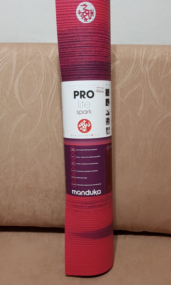 Manduka Prolite Yoga Mat Sports Equipment Exercise Fitness