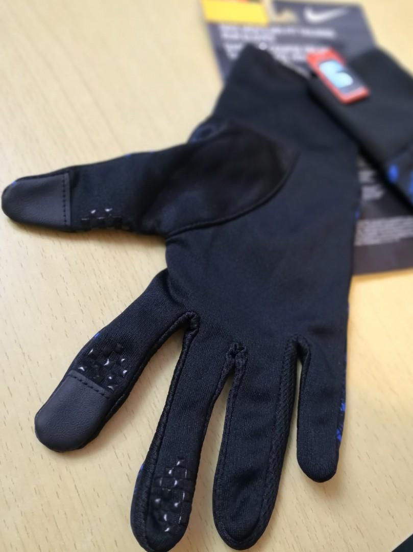 Men's dri-fit hotsell tailwind run gloves