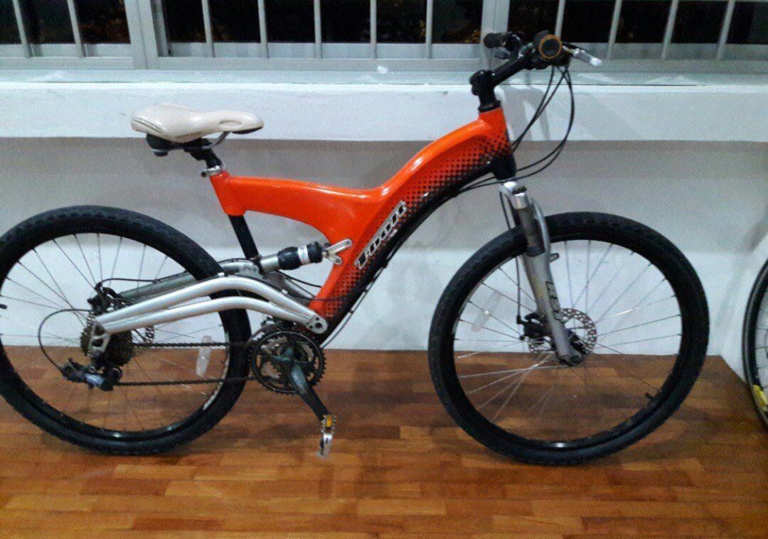 T 2025 bolt bicycle