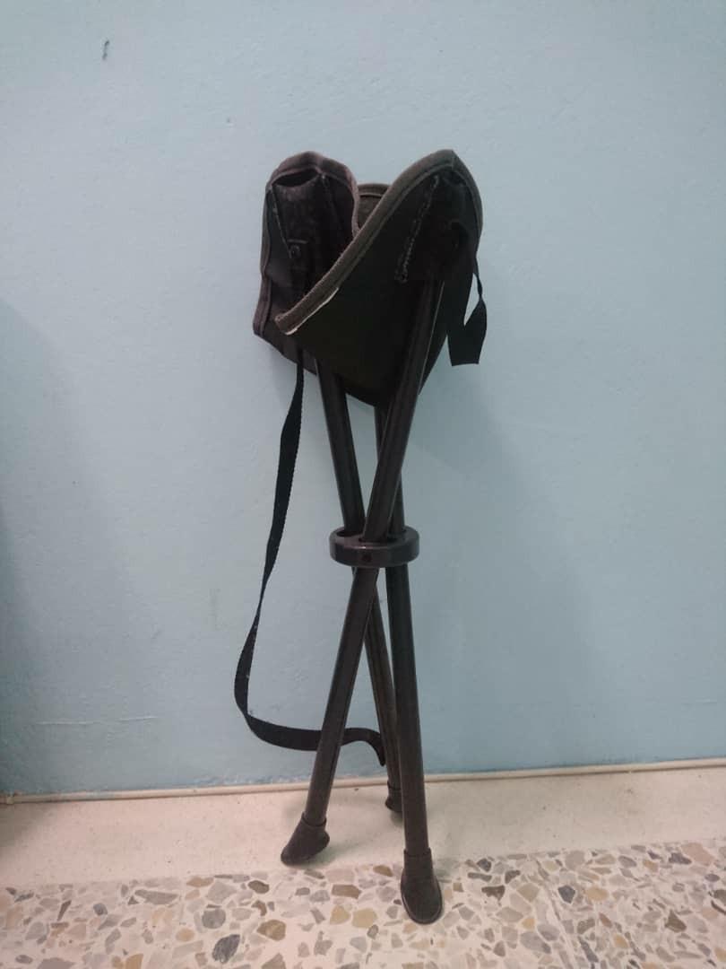 Quechua best sale tripod stool
