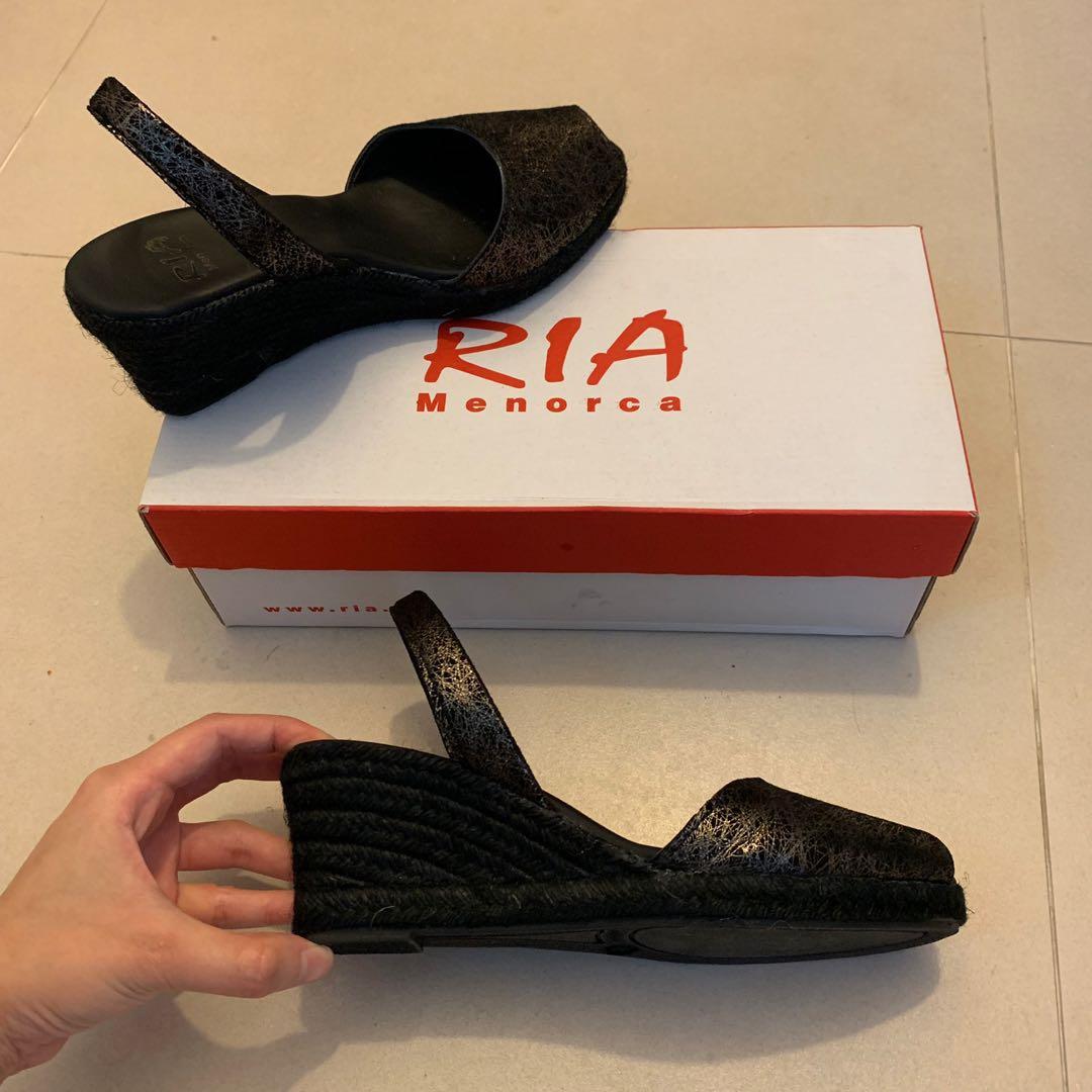 Ria menorca sale platform