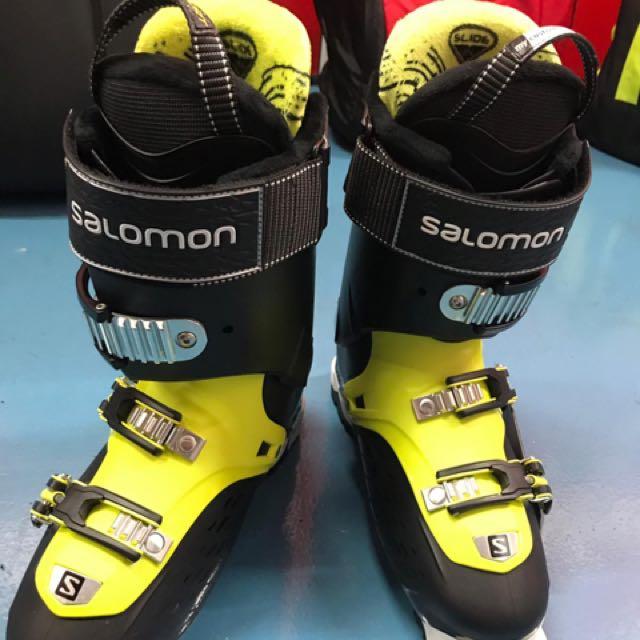 baggrund fætter Handel Salomon Quest Access 90 Ski Boots, Sports Equipment, Sports & Games, Water  Sports on Carousell