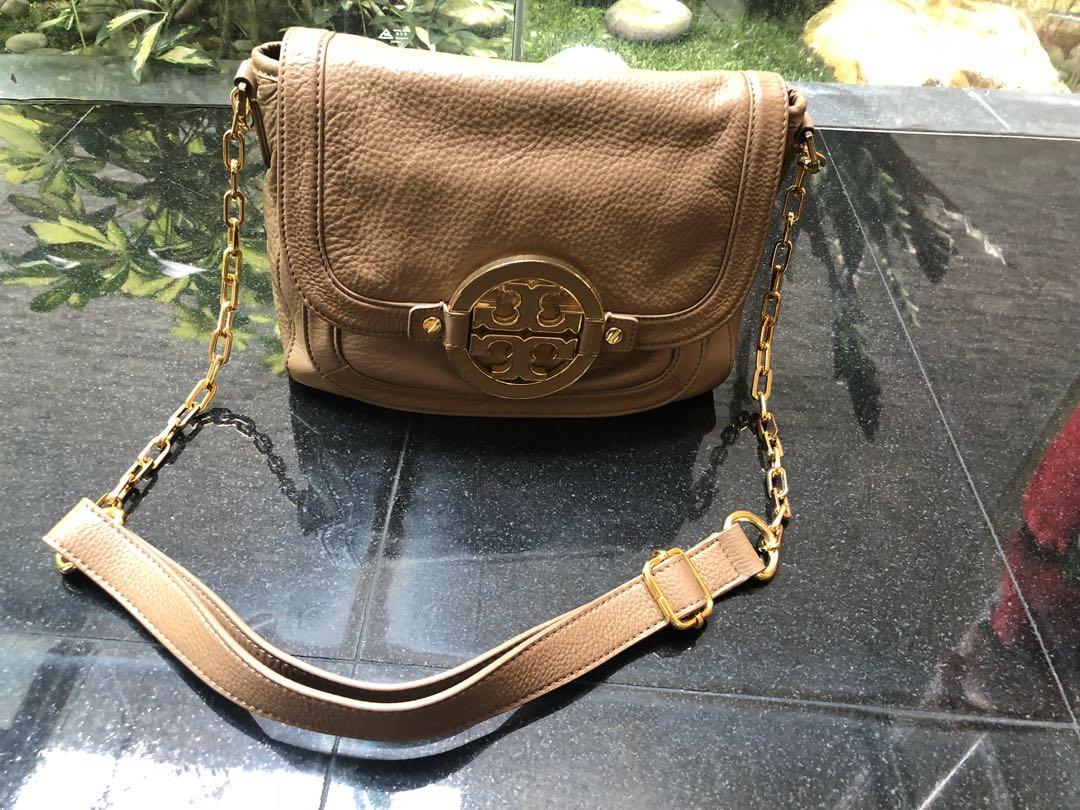 Tory Burch Sling Bag, Women's Fashion, Bags & Wallets, Tote Bags on  Carousell