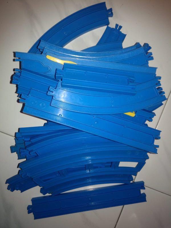 Toy train tracks, Hobbies & Toys, Toys & Games on Carousell