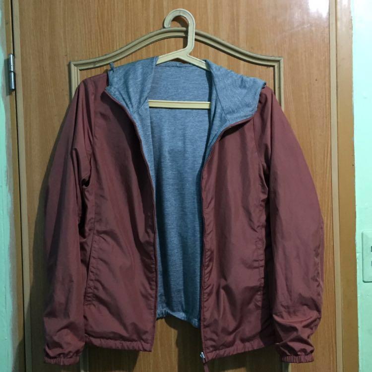 Uniqlo reversible windbreaker store