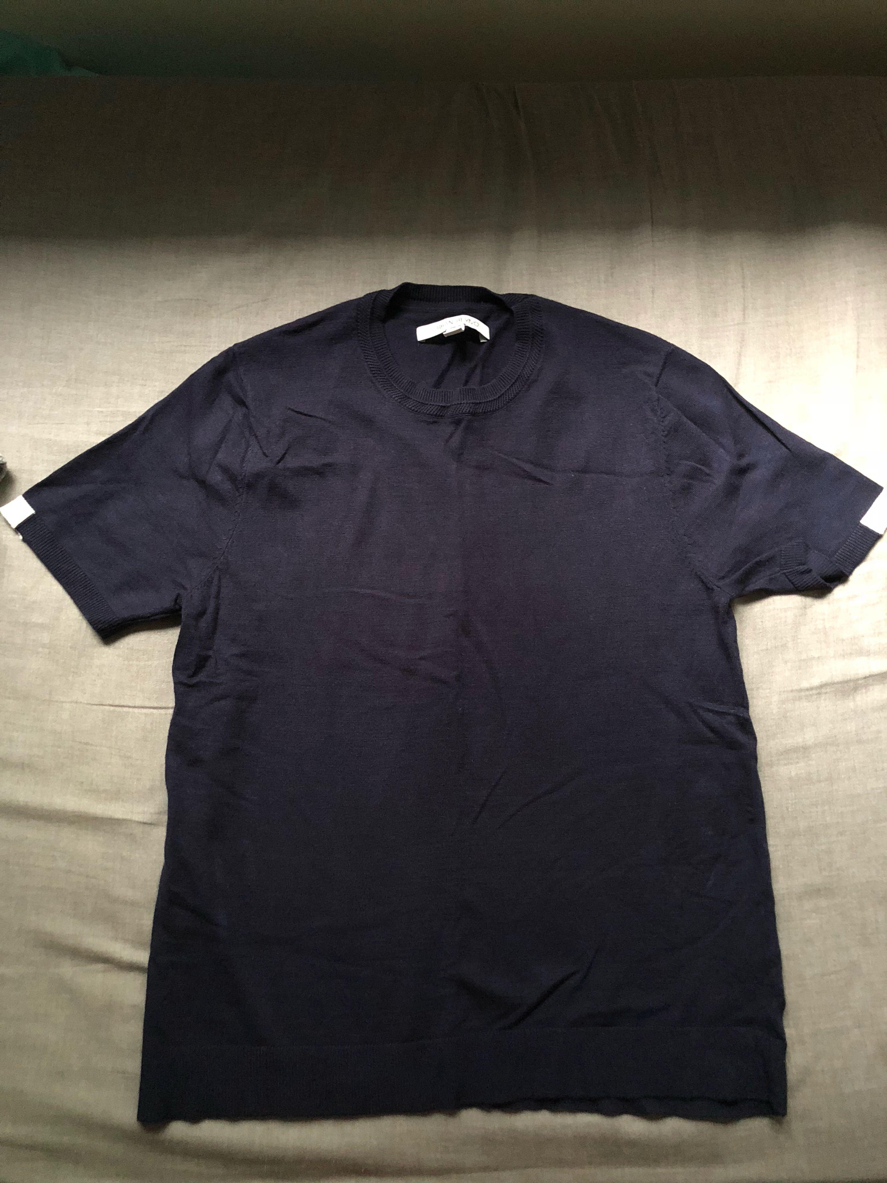 Urban Revivo Merino Wool T Shirt Men S Fashion Clothes Tops On Carousell