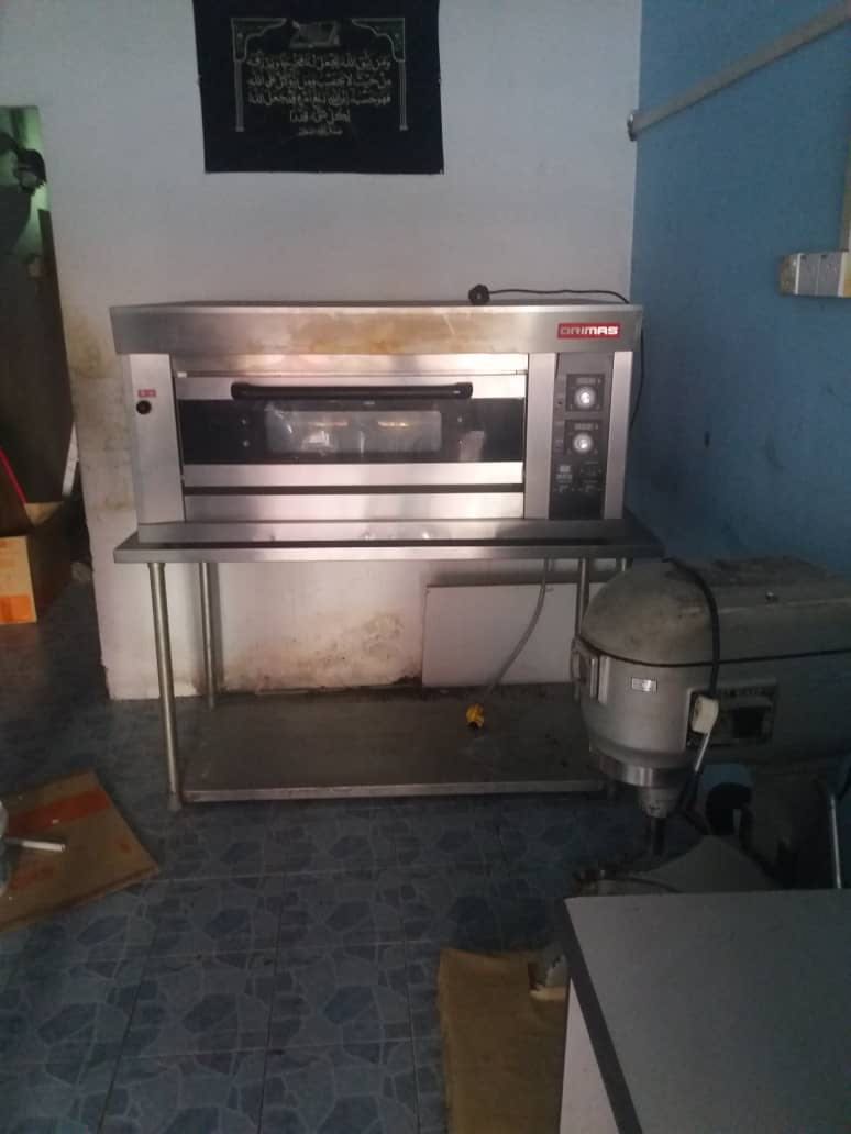 Used oven for sale, TV & Home Appliances, Kitchen Appliances, Ovens