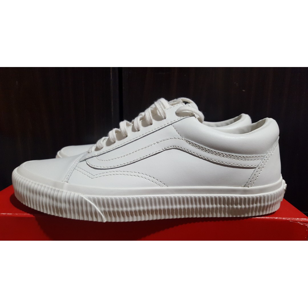 vans wide width men's