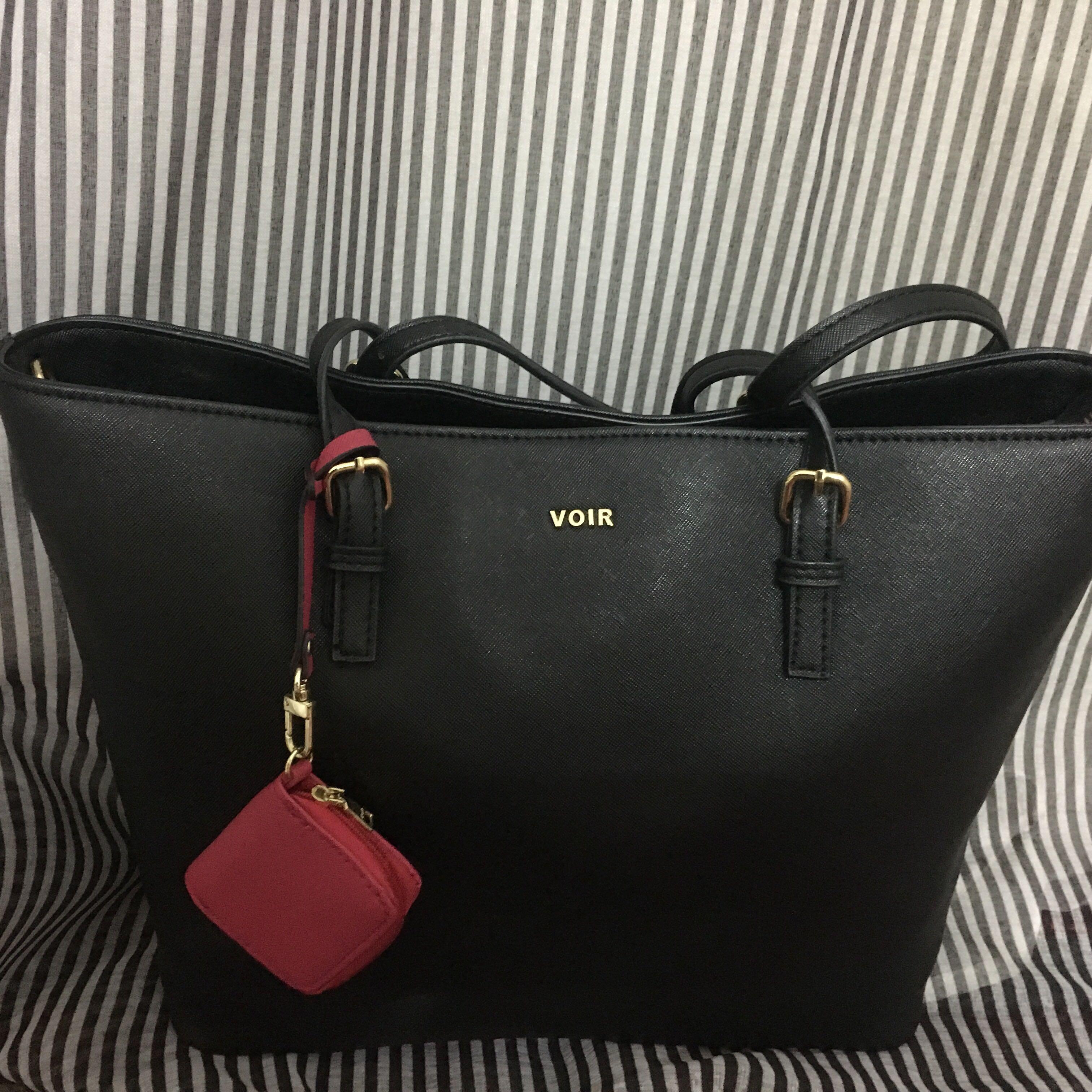 Voir bag price store