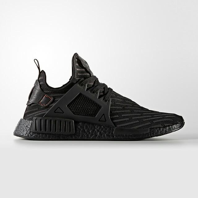 xr1 nmd triple black