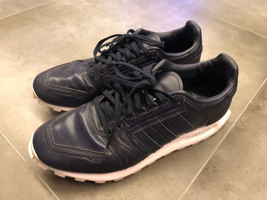 White mountain clearance adidas