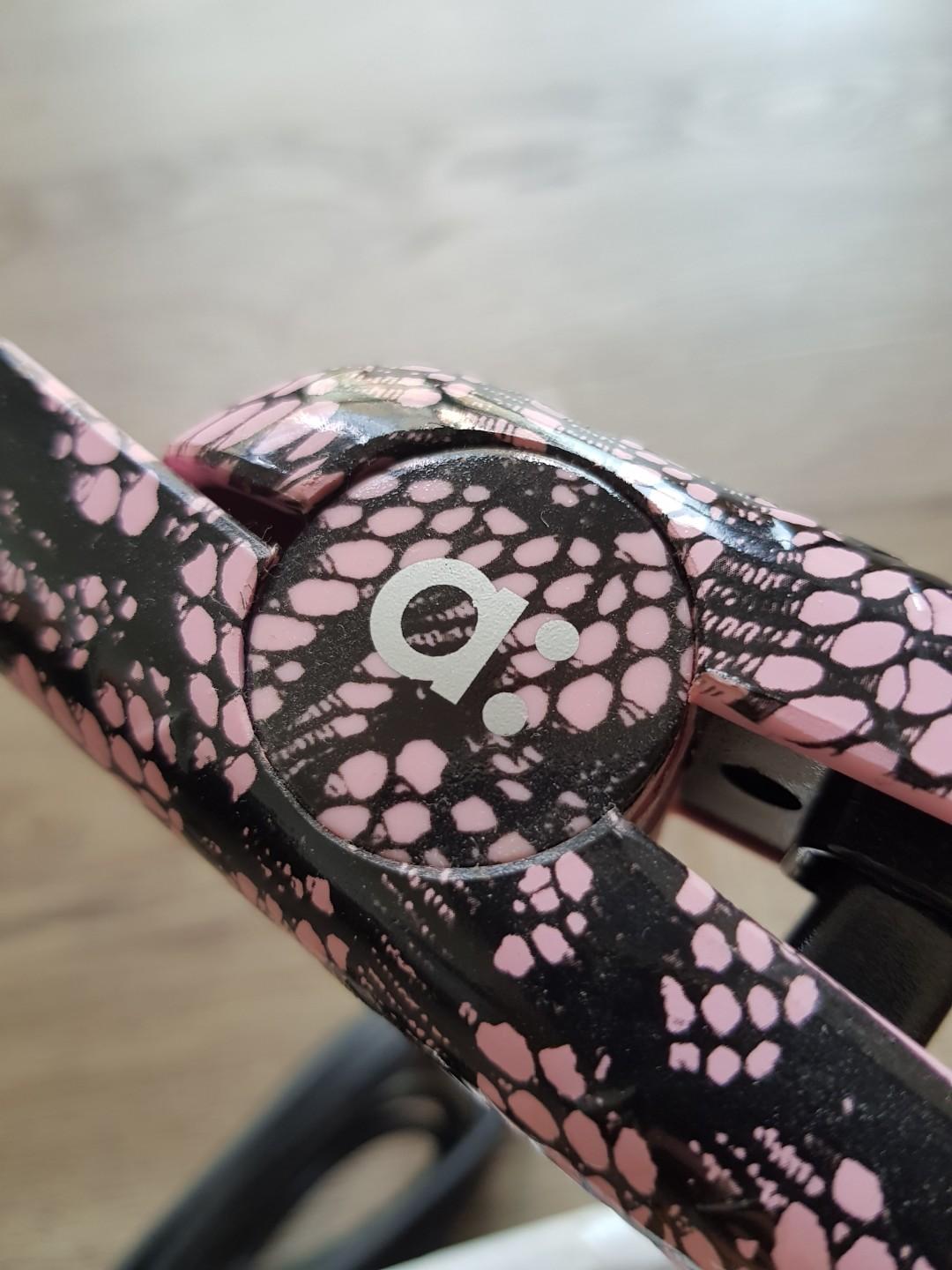 Amika straightener pink best sale