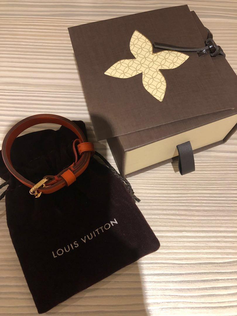 Louis Vuitton Burgundy Leather Maison Fondee en 1854 Wrap Bracelet 17