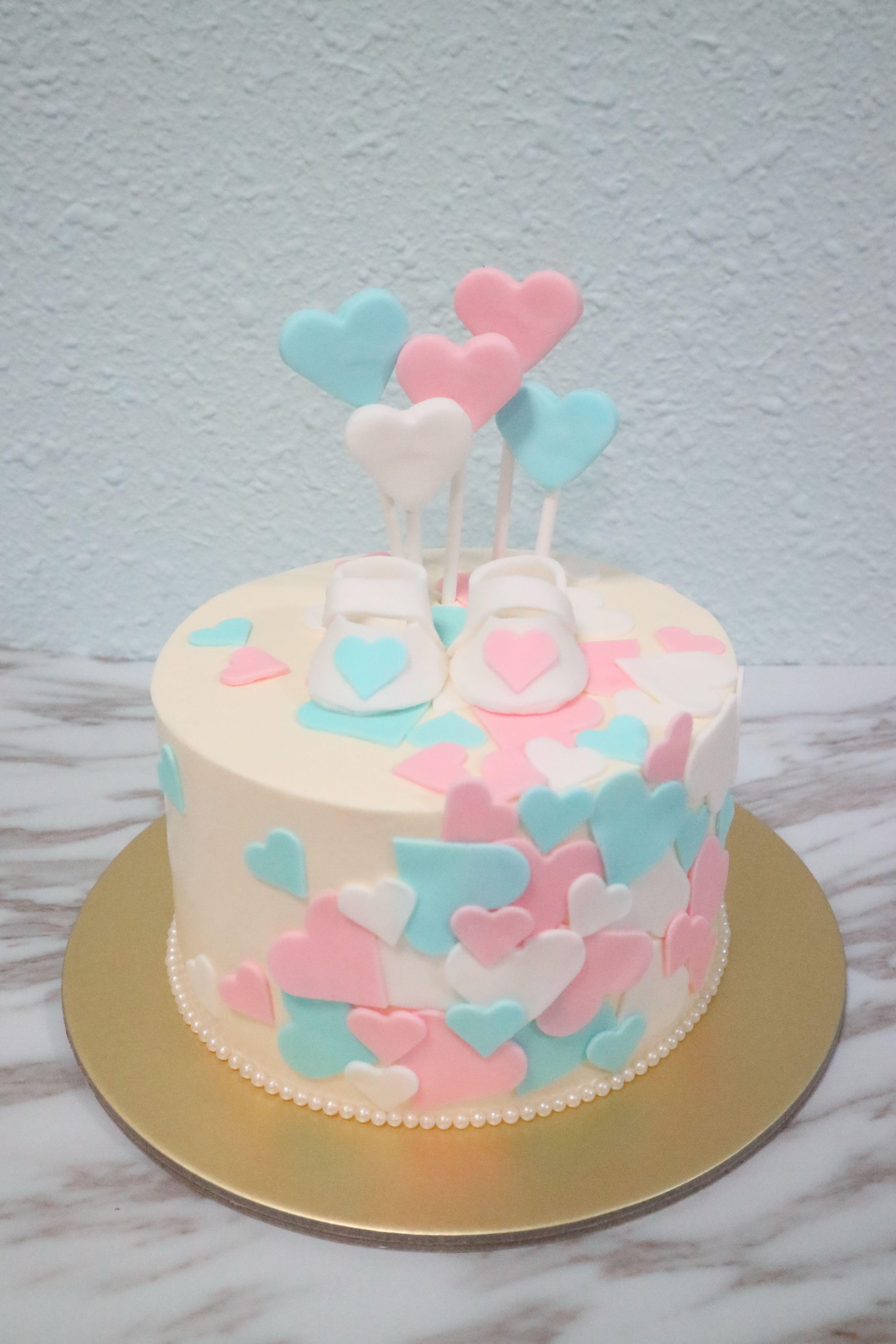 Baby Shower Cake Food Drinks Baked Goods On Carousell