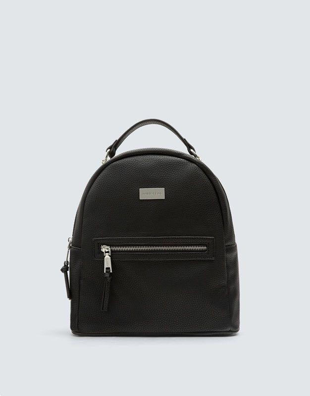 Pull and deals bear black backpack