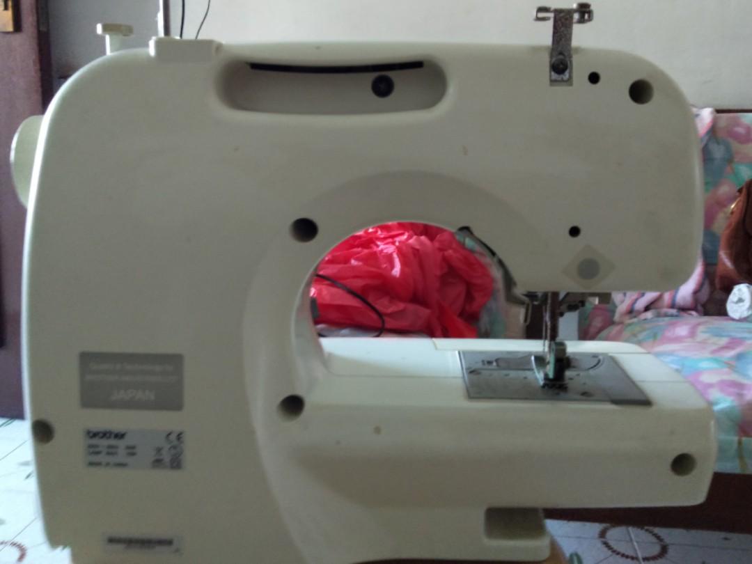 Brother BM2600 sewing machine, TV & Home Appliances, Washing Machines