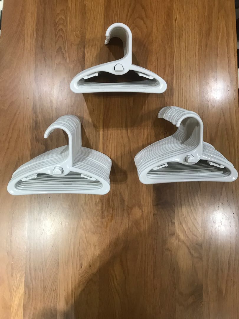 Clothes Hangers for Babies and Toddlers Clothes, Babies & Kids, Babies