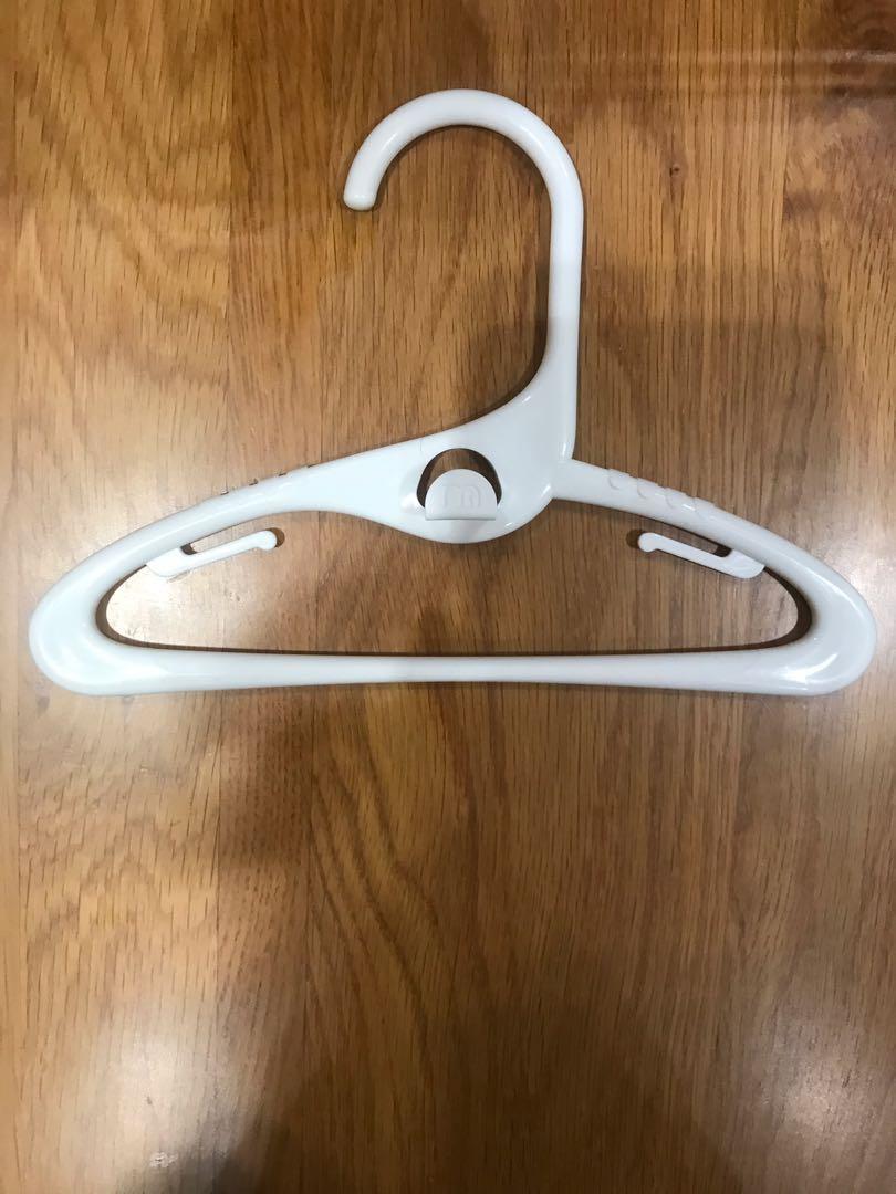 Clothes Hangers for Babies and Toddlers Clothes, Babies & Kids, Babies