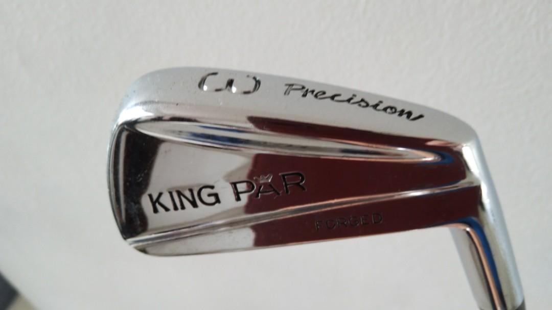 Golf Clubs King Par Iron Sets Almost New Sports Sports