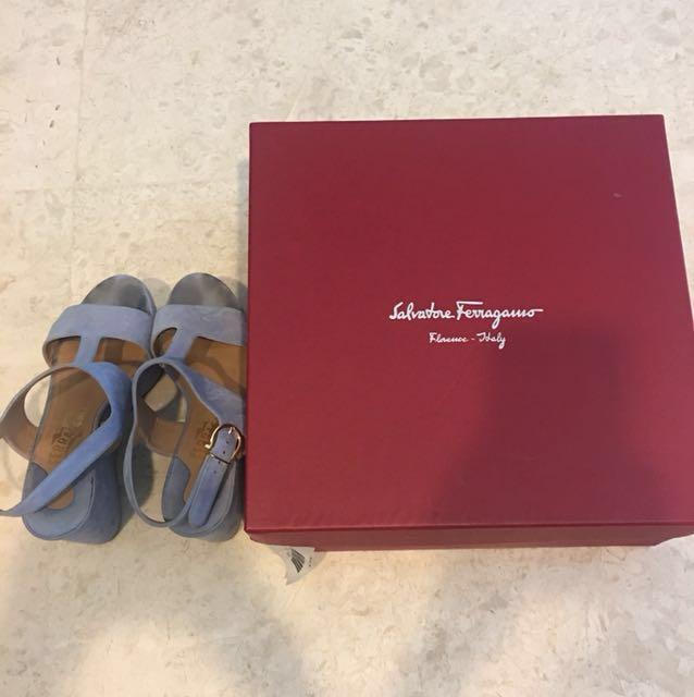 Ferragamo wedges sale clearance