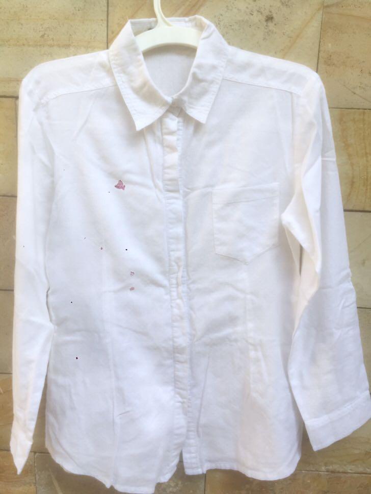 Kemeja Putih By Dust Fesyen Wanita Pakaian Wanita Atasan Di Carousell