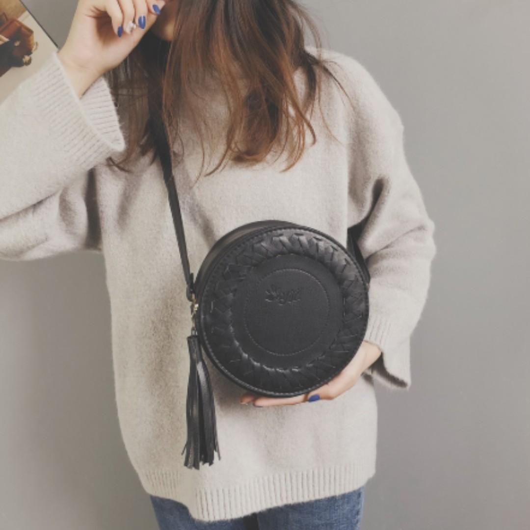 Korean bohemian retro tassel circle sling bag store