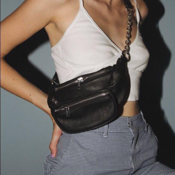 fanny pack with chain
