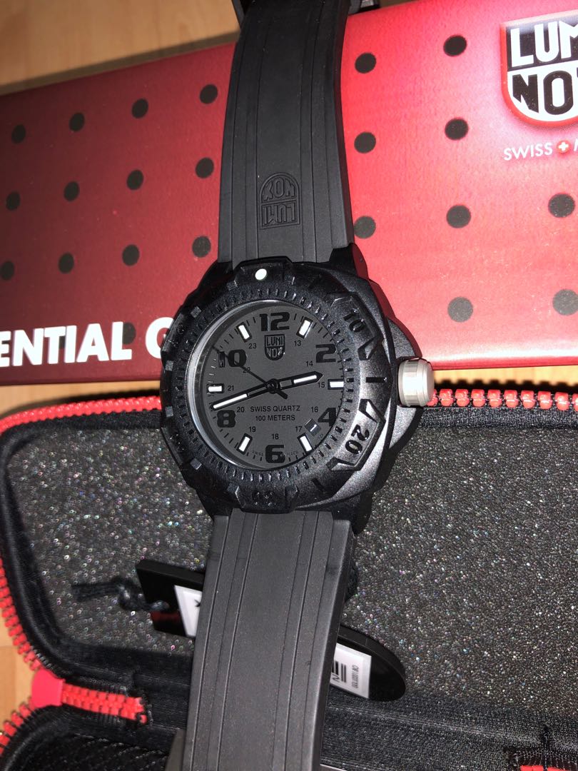 Luminox 0201 sentry watch Mobile Phones Gadgets Wearables