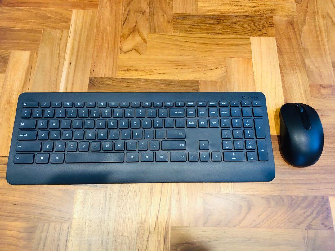 Microsoft Wireless Desktop 900 - Tastiera E Mouse Wireless, Design Moderno, Tasti Silenziosi, Batteria Lunga Durata 2 Anni