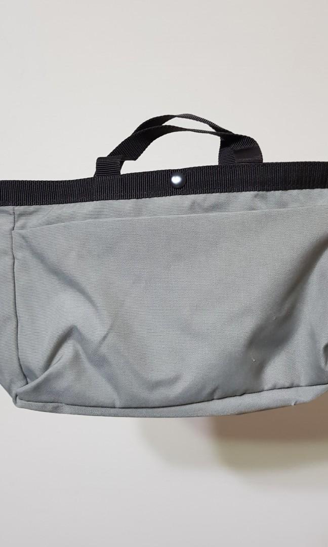 MUJI Bag organizer, Women's Fashion, Bags & Wallets, Purses & Pouches