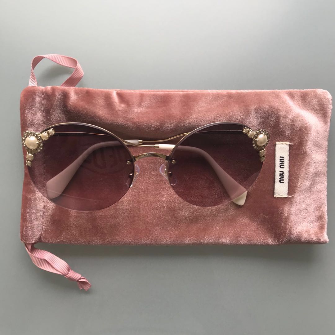 Miu miu manière eyewear with pearls store
