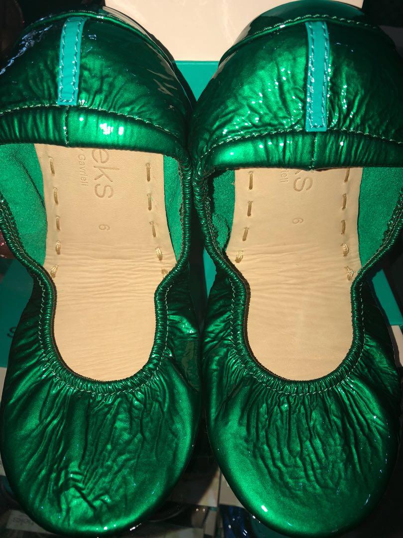 Emerald tieks new arrivals