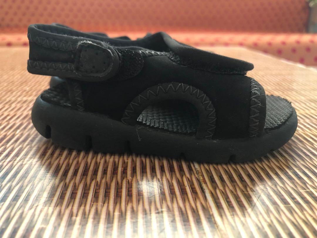 Nike sandals 4c clearance