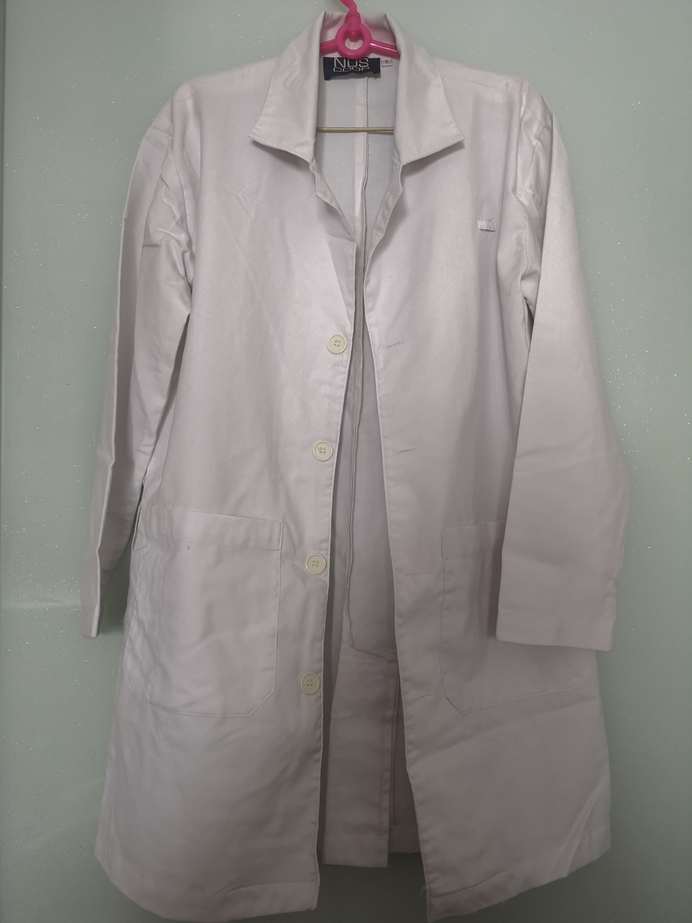 NUS COOP Long Sleeve White Lab Coat, Everything Else on Carousell