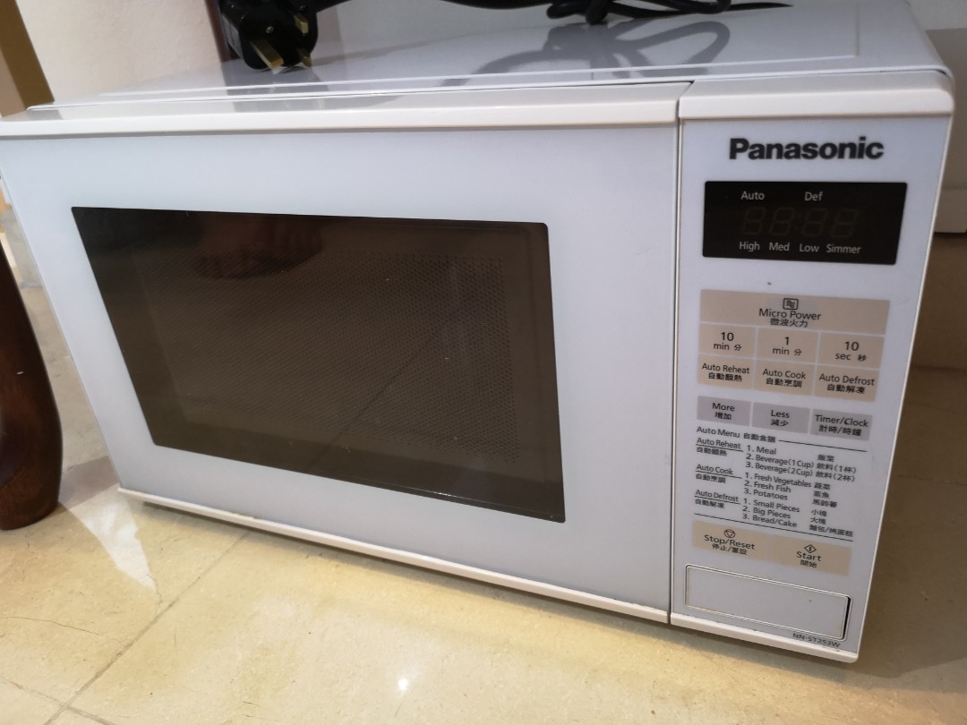 Panasonic microwave oven, NNST253W, TV & Home Appliances, Kitchen