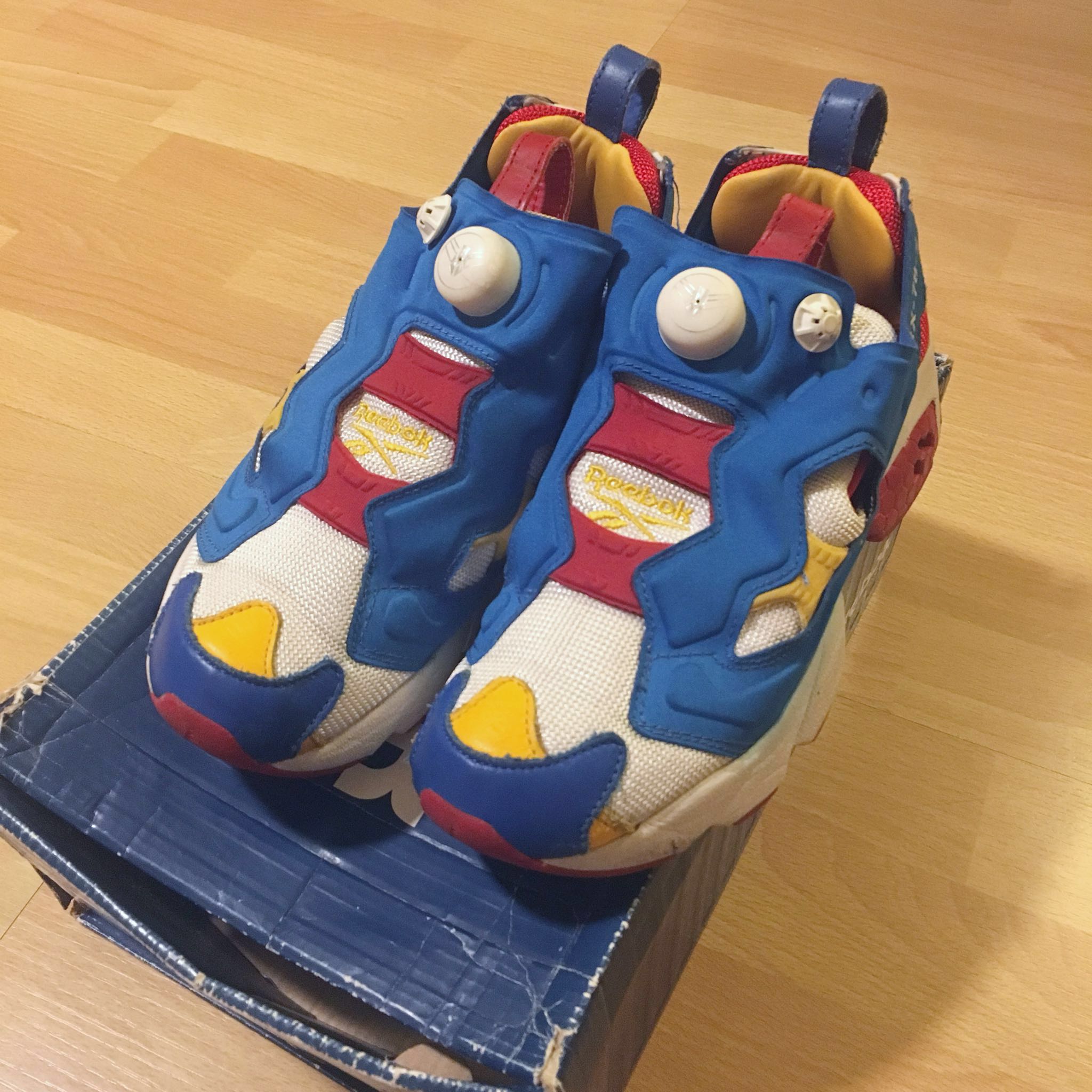 reebok pump gundam