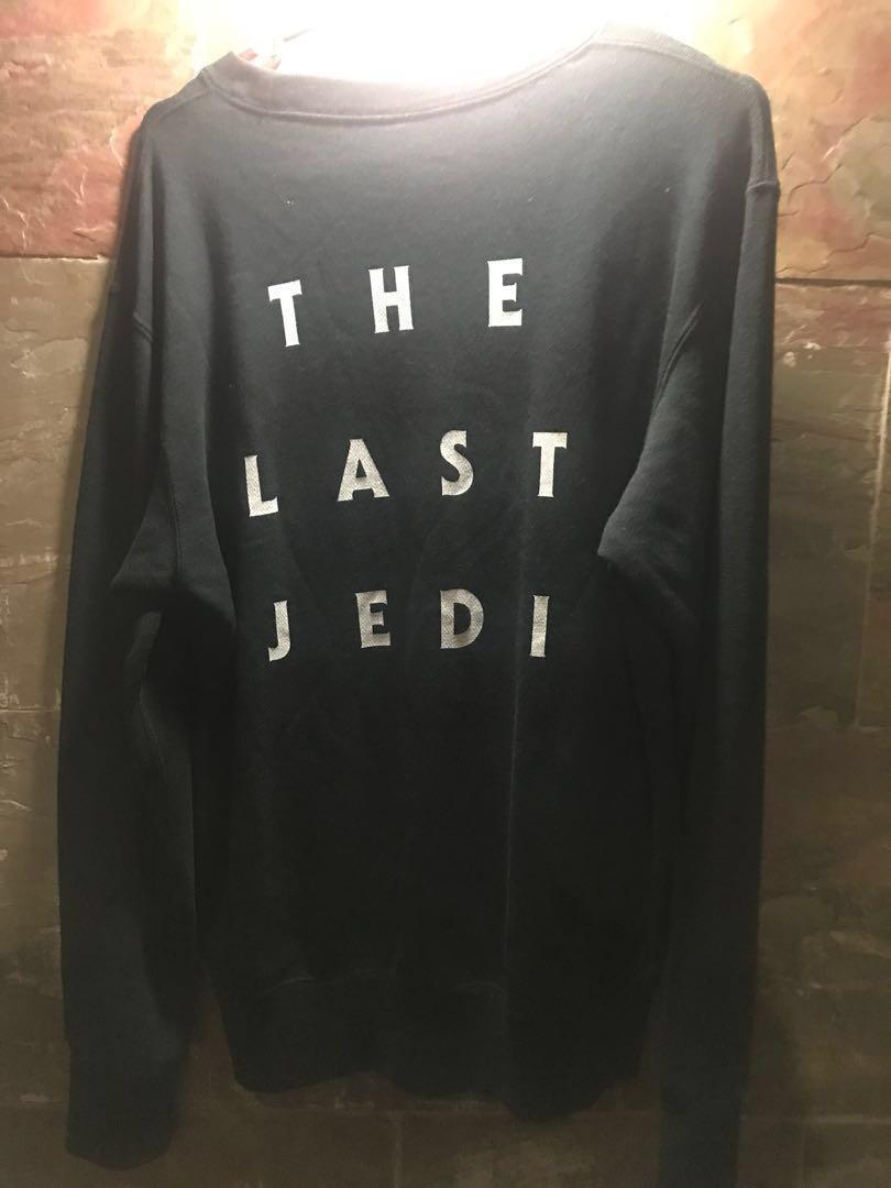 Star Wars Pullover (Category: Hoodies) located in Singapore. Submitted by vlair98 (Listing ID 189840233, Image 2). Description: Brand new star wars last jedi Pullover bought from uniqlo. .