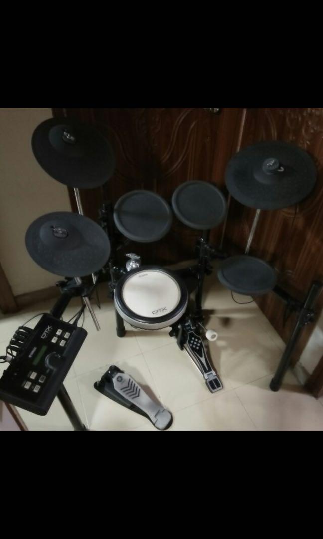 Yamaha DTX522K Electric Drum Set, Hobbies & Toys, Music & Media