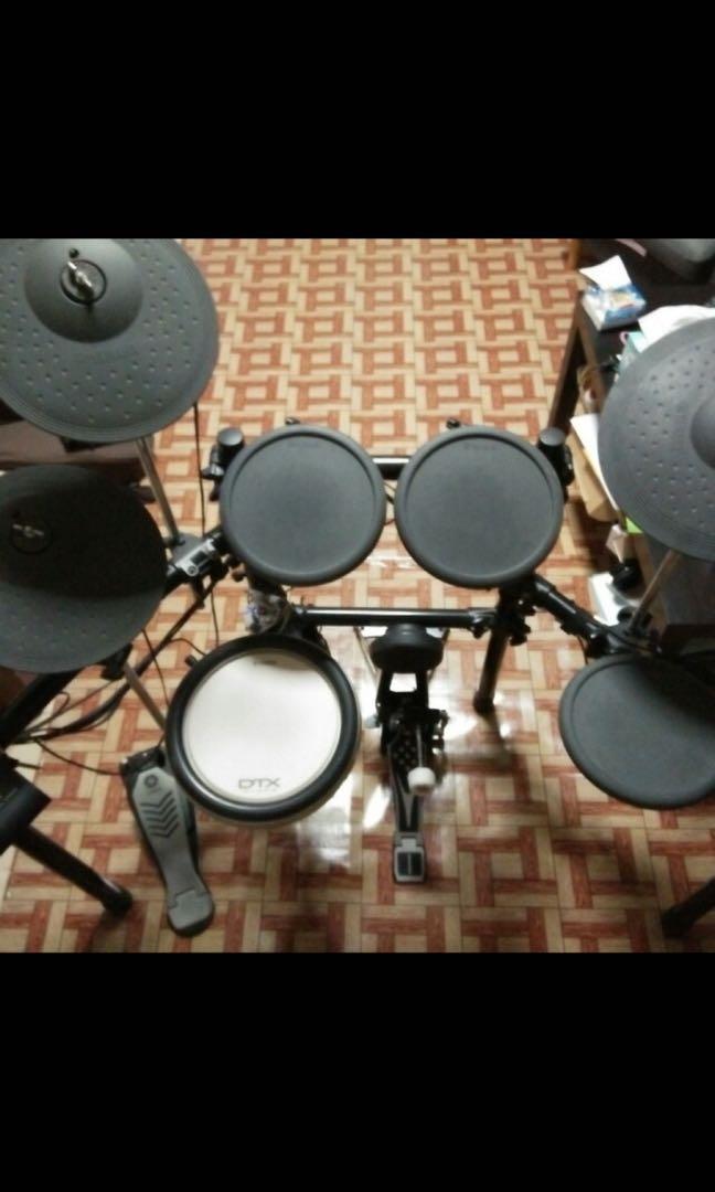 Yamaha DTX522K Electric Drum Set, Hobbies & Toys, Music & Media