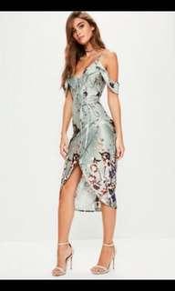 BBWT floral mid dress