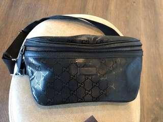 Gucci腰包