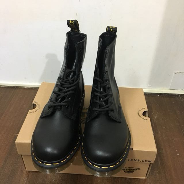 doc martens 1460 nappa